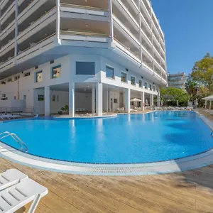 https://medplaya-piramide-salou.catalonia-hotels.com